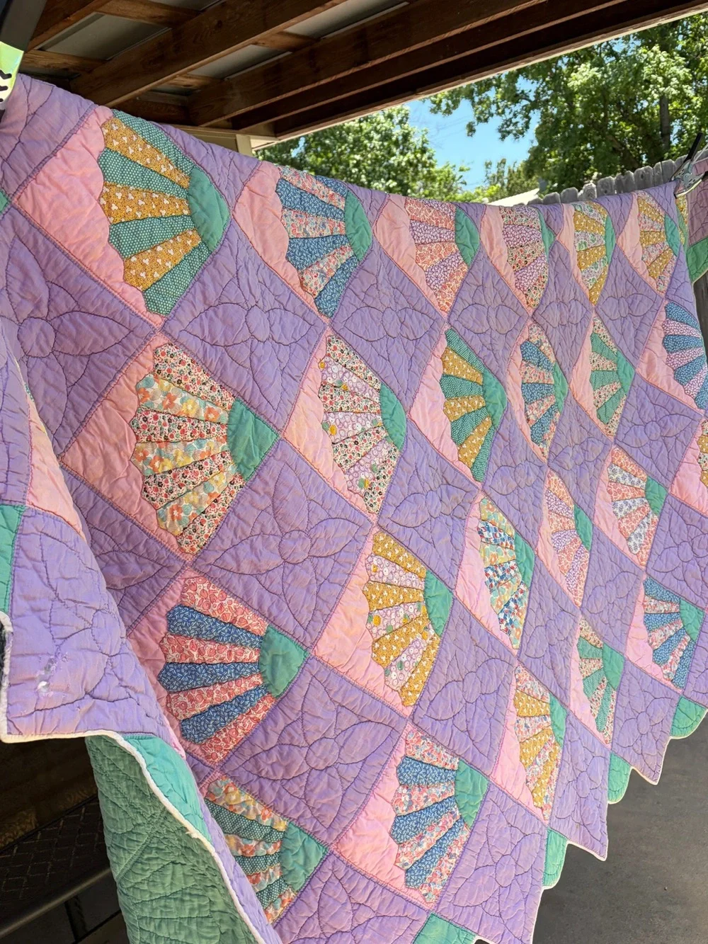 Vintage Lavender Fan Quilt 50x92 - Hand Quilted Scalloped Edge Cottage Quilt